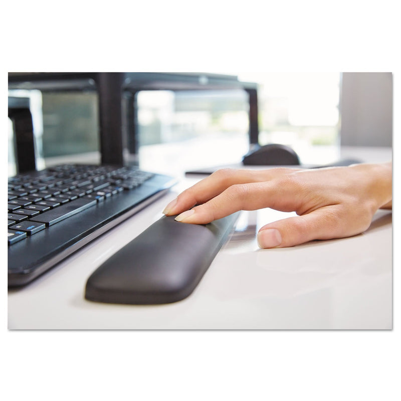 3M™ Gel Wrist Rest for Keyboards, 19 x 2, Black (MMMWR85B)