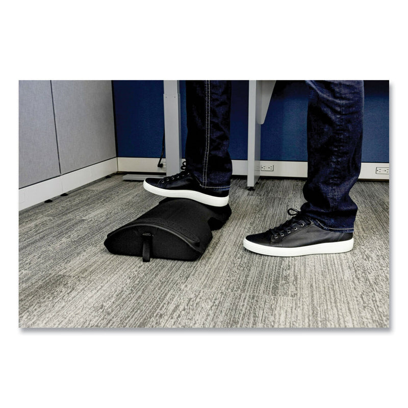 3M™ Foot Rest for Standing Desks, 19.98 x 4.2 x 19.97, Black (MMMFR200B)